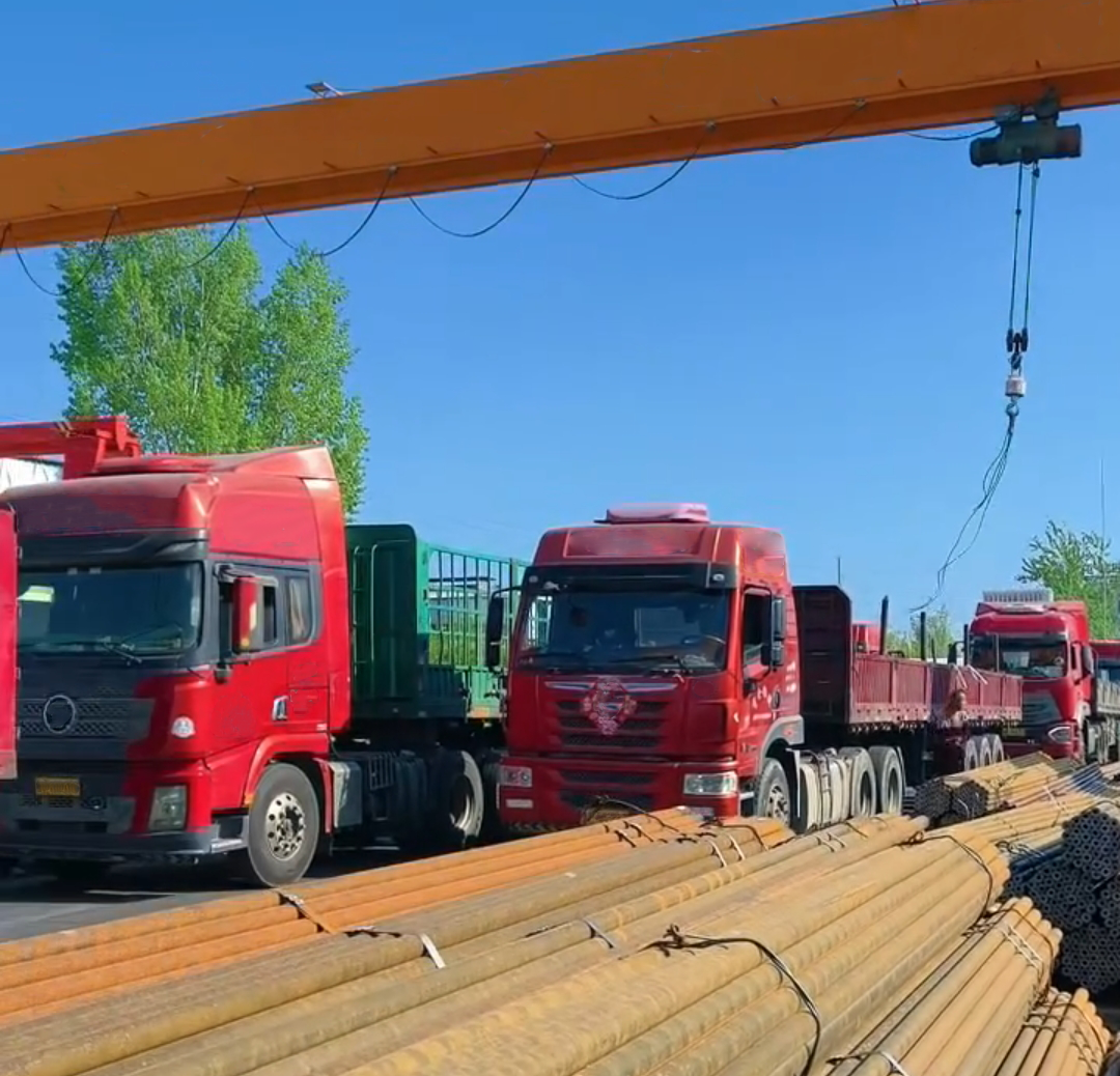 שחור Stb340 צינור פלדה ללא תפרים צינור פלדה פחמן 89 מ'מ ספק צינורות וצינורות באיכות גבוהה