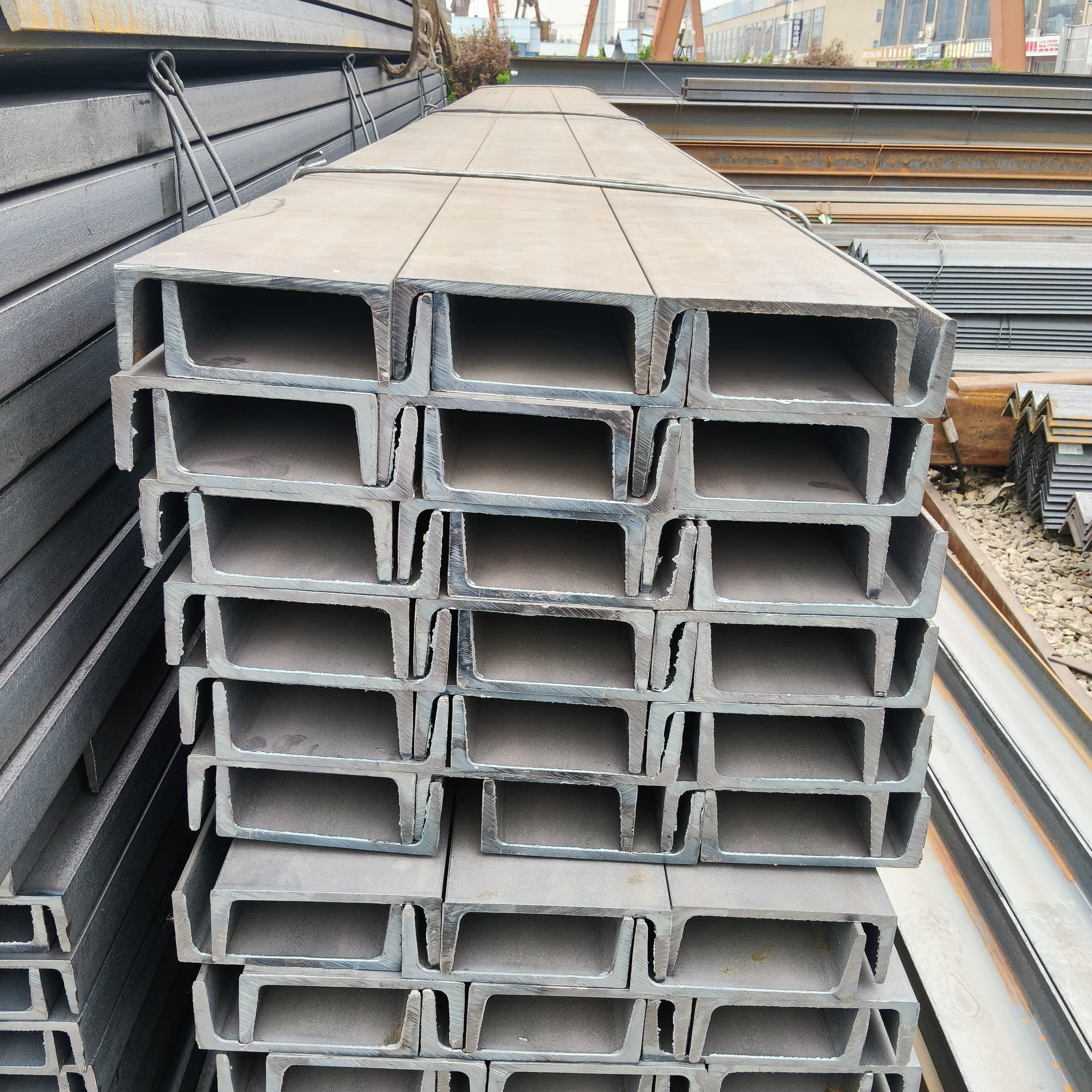 ASTM/EN/JIS Ready Stock Stainless Steel Channel | ASTM A36 U-Channel for Construction | Fast Shipping Worldwide factory