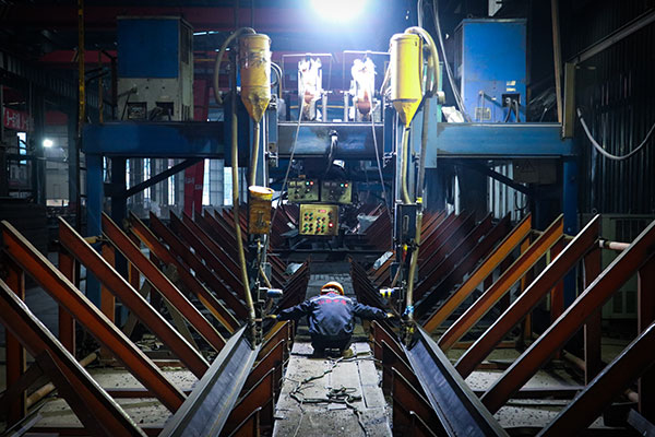6.-Rich-Manufacturing-Experience