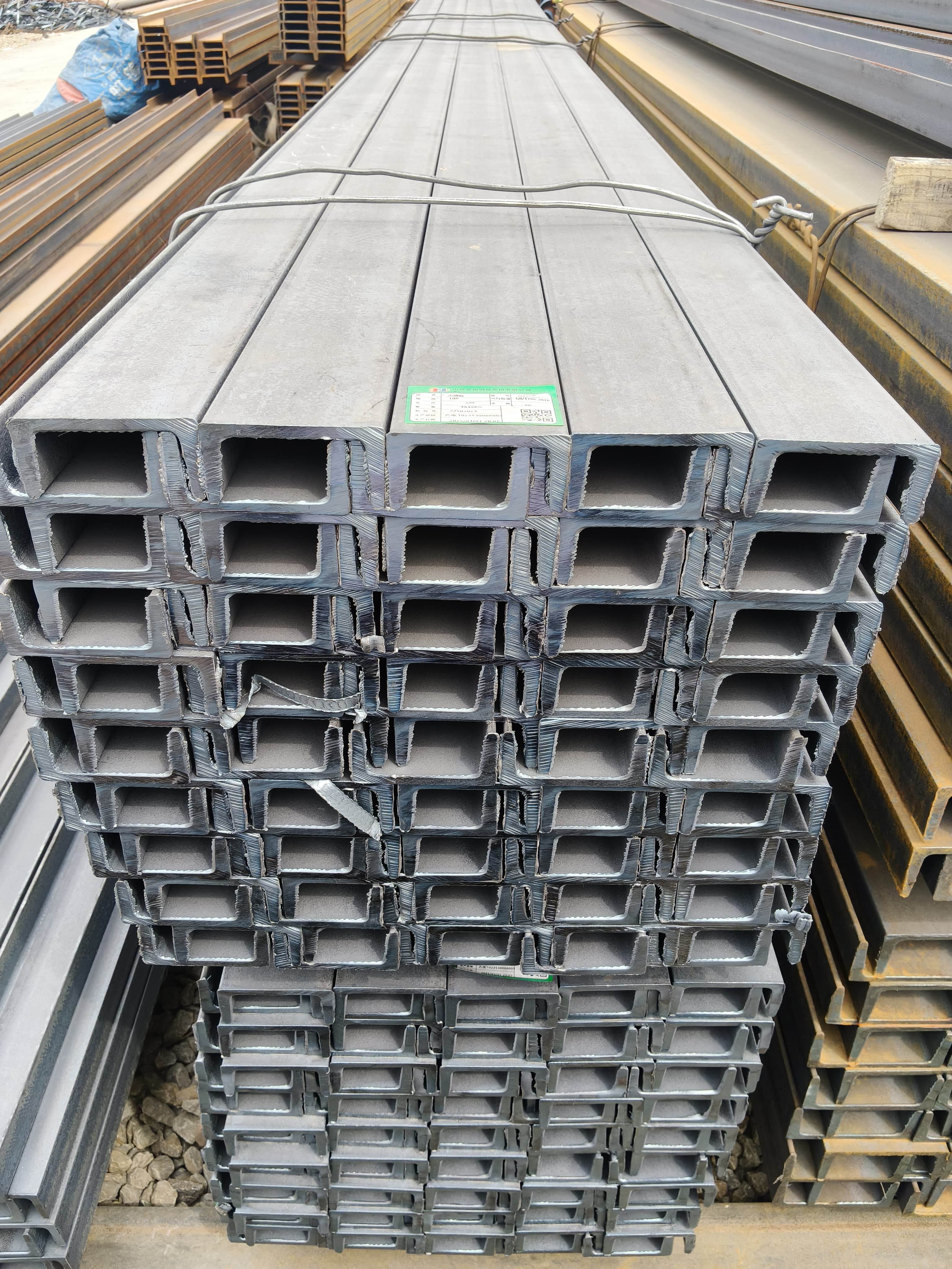 ASTM/EN/JIS Ready Stock Stainless Steel Channel | ASTM A36 U-Channel for Construction | Fast Shipping Worldwide factory